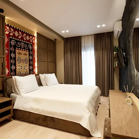 Sunny Hill Boutique Hotel