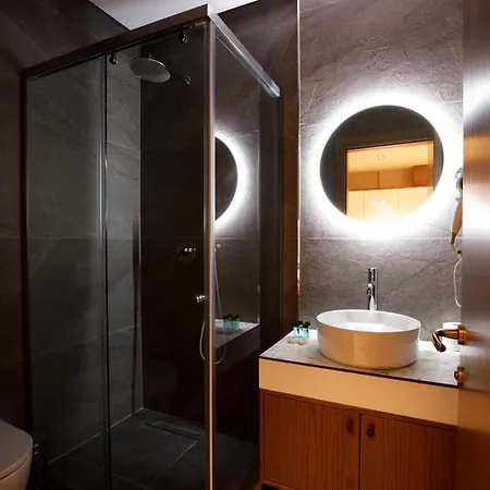 Sunny Hill Boutique Hotel Gjirokastër