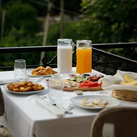 Hotel Sunny Hill Boutique Gjirokastër