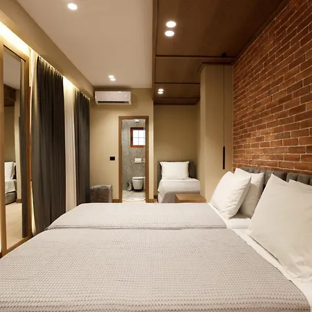 Sunny Hill Boutique Hotel Gjirokaster