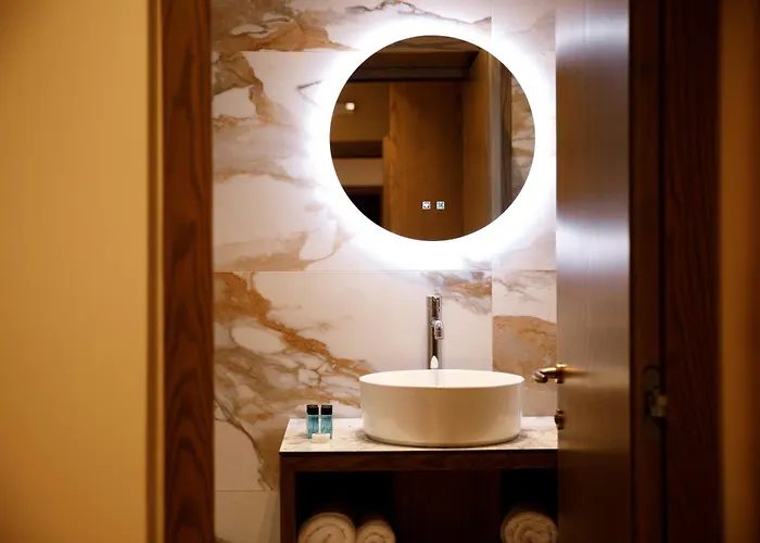 Sunny Hill Boutique Hotel