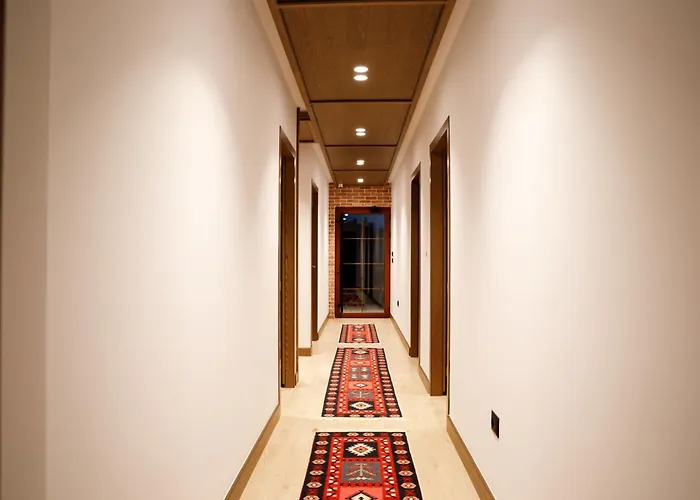 Sunny Hill Boutique Hotel 3*
